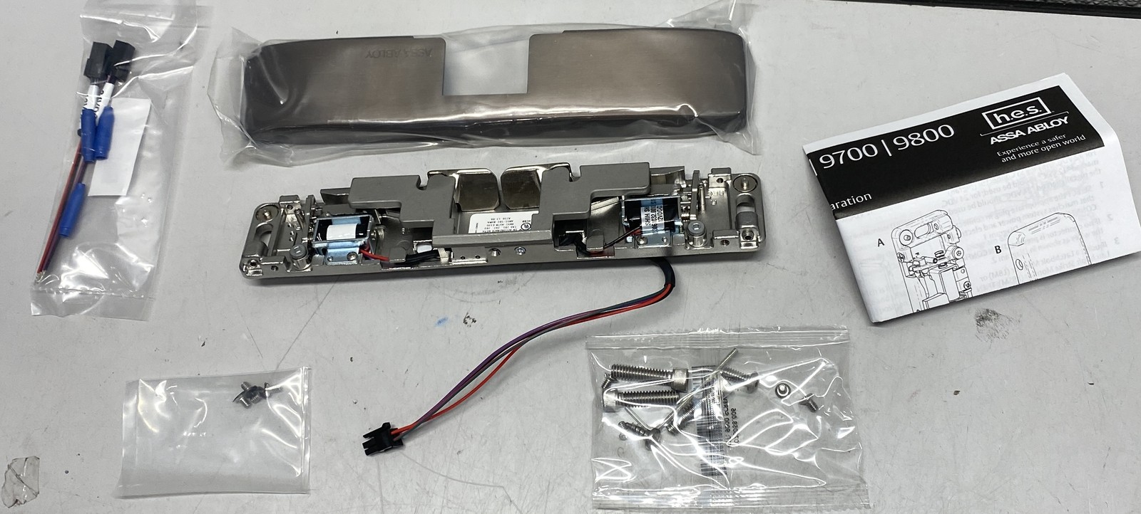 ASSA ABLOY HES 9600 Surface Mounted Electric Strike 9600-613