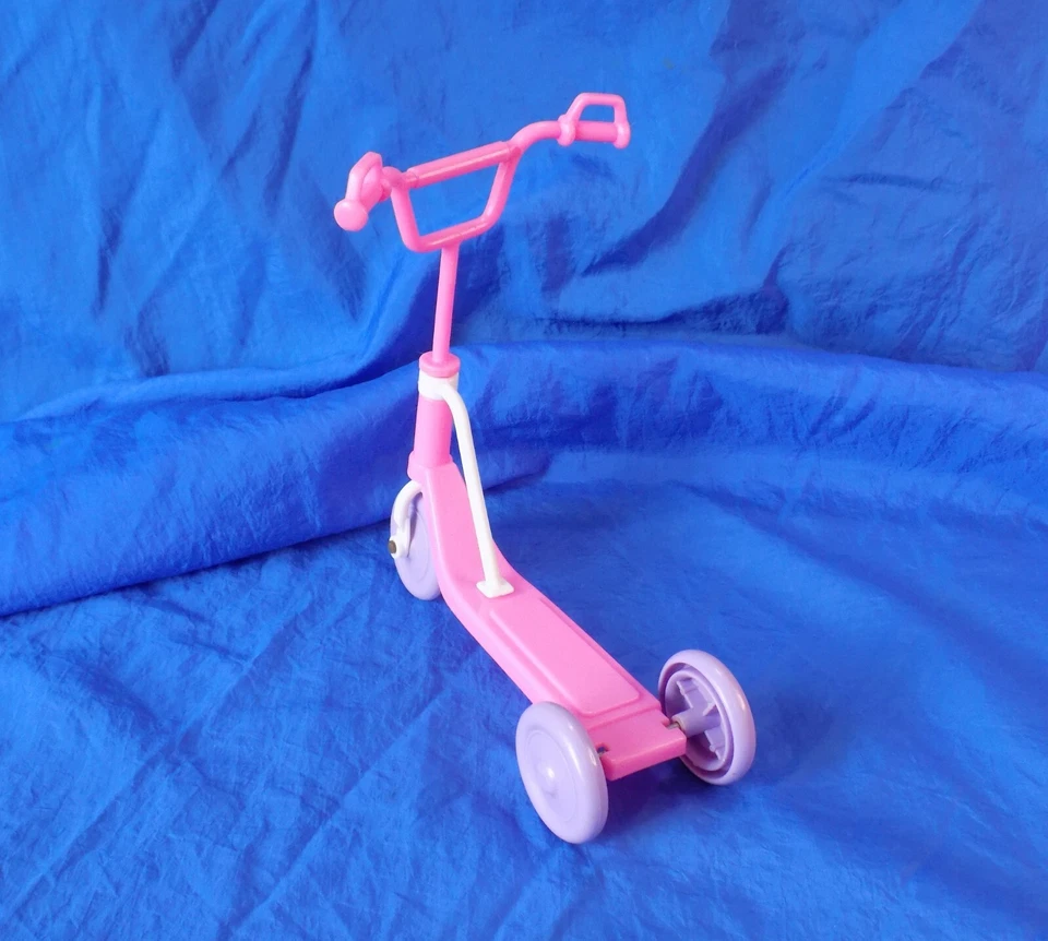 Barbie Scooter de Tres Ruedas Arco/Mattel Vintage 1988 Foto 3 de 3