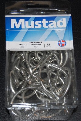 25 Mustad 39965DT Duratin Size 16/0 Circle Hooks 2X Large Ring 39965DT-160