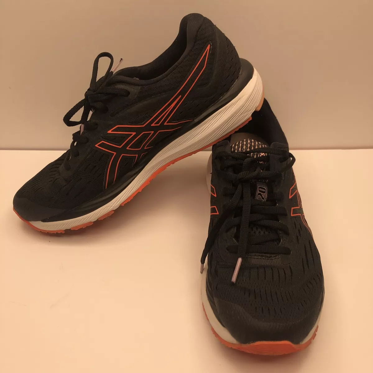 Nueve partes Catedral Asics Womens Size 9 Gel Cumulus 20 Black Running Shoes Guidance Line  Sneakers | eBay