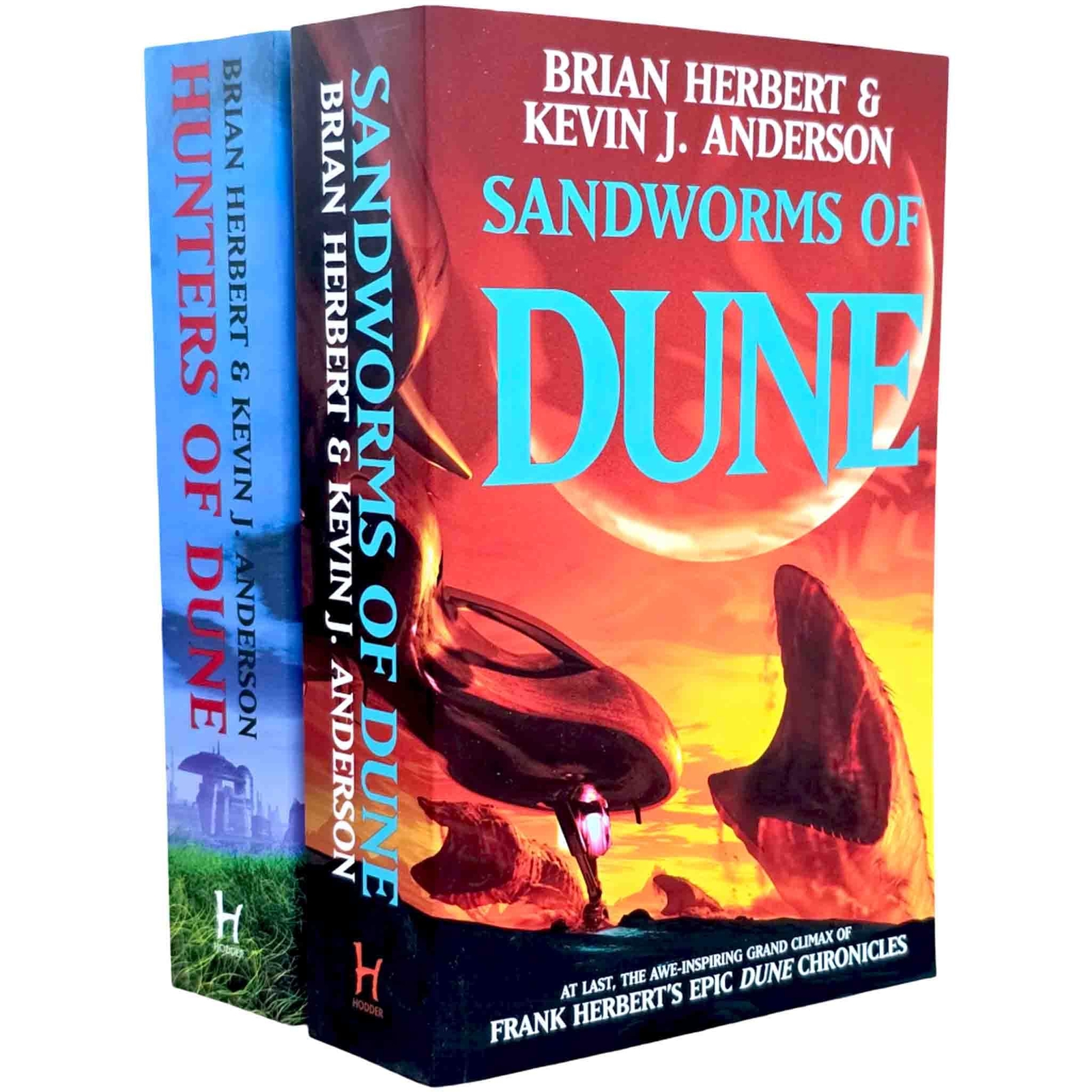 Dune Sequels 2 Books Collection Set (Hunters of Dune and Sandworms of Dune) NEW