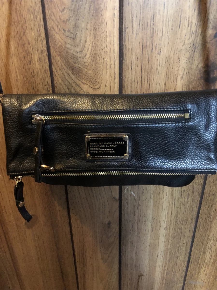 Marc By Marc Jacobs Black Leather Fold Over Crossbody Purse Bag. Workwear