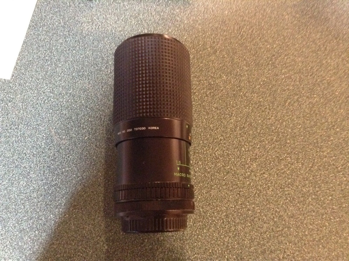 Sears Multicoated 80-200mm f/4 Auto zoom Lens For Canon FD Mount