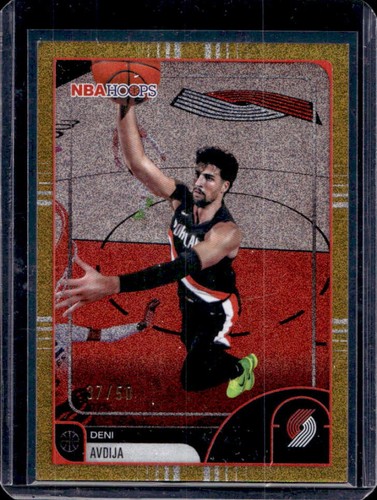 2025-26 Topps Hoops Deni Avdija Pixel Burst Gold #/50 Trail Blazers
