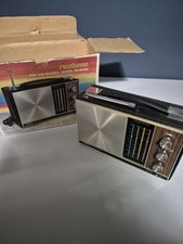 Vtg REALTONE 4 Band AM/FM/Short Wave/Marine Portable Radio Electric /Battery