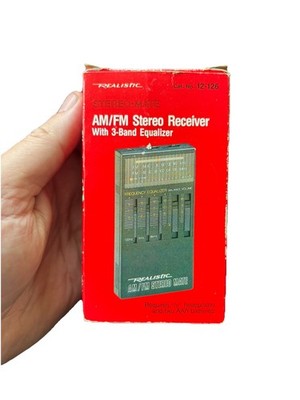 Vintage Realistic Stereo-Mate AM/FM Stereo Receiver EQ Radio Shack 12-126 MINT