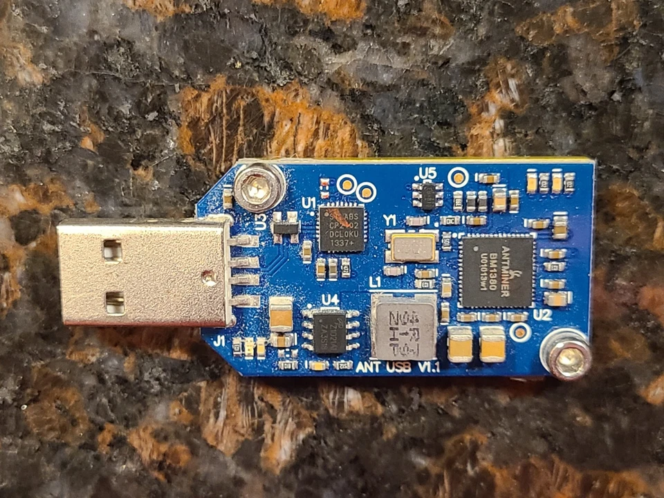 Bitmain Antminer U1 V1.1 SHA-256 Bitcoin (BTC) Minero Coleccionable, Estuche Original Foto 2 de 4