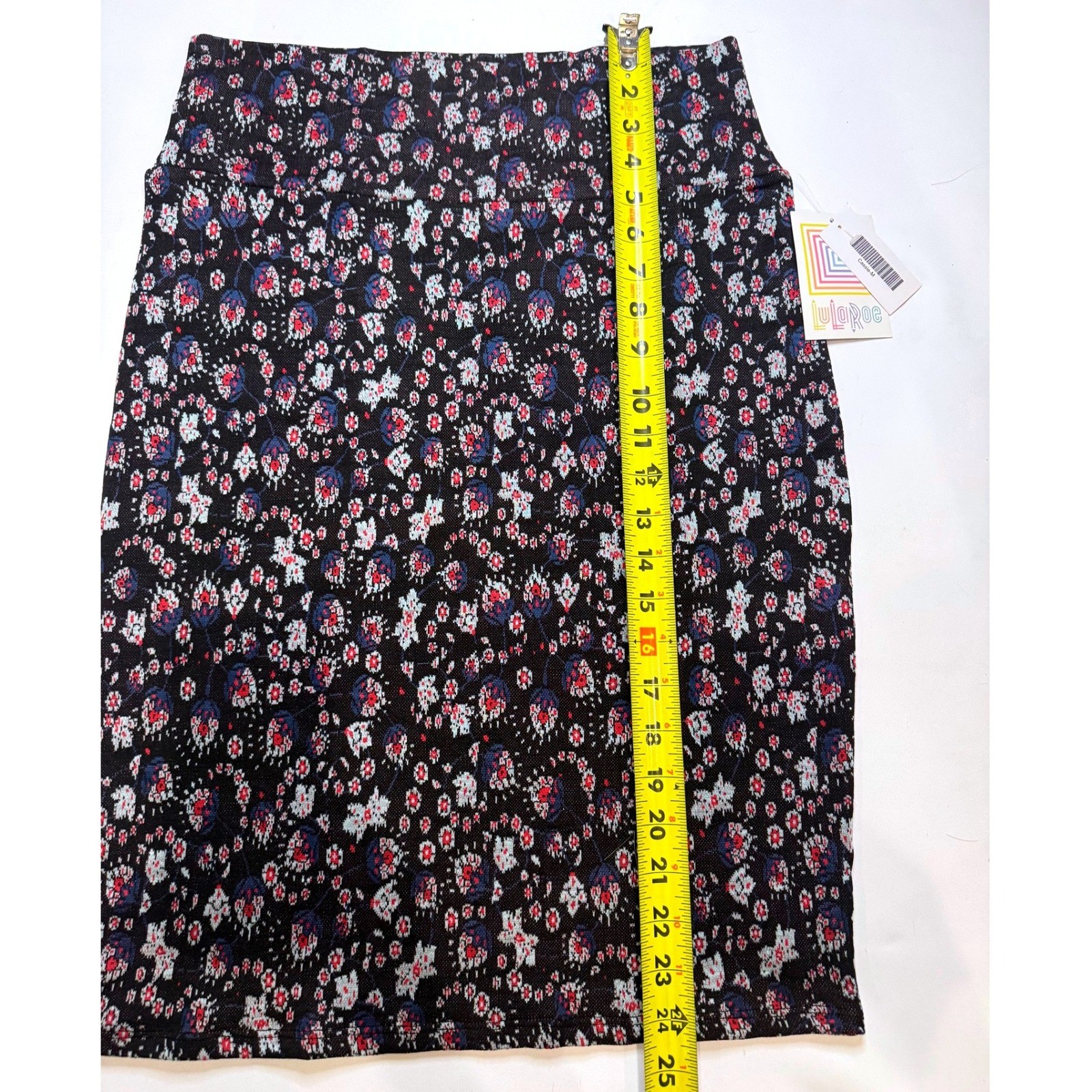 LuLaRoe Cassie Pencil Skirt Womens Medium Black Floral NWT Stretch Knee Length image 3