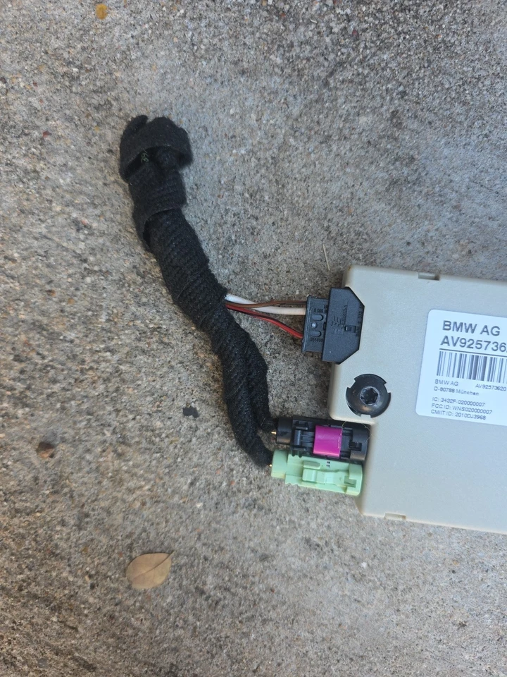 Amplificador de antena serie 12-16 BMW F10 M5 F06 F13 M6 F01 5 6 7 OEM AV9257362 01 Foto 3 de 4