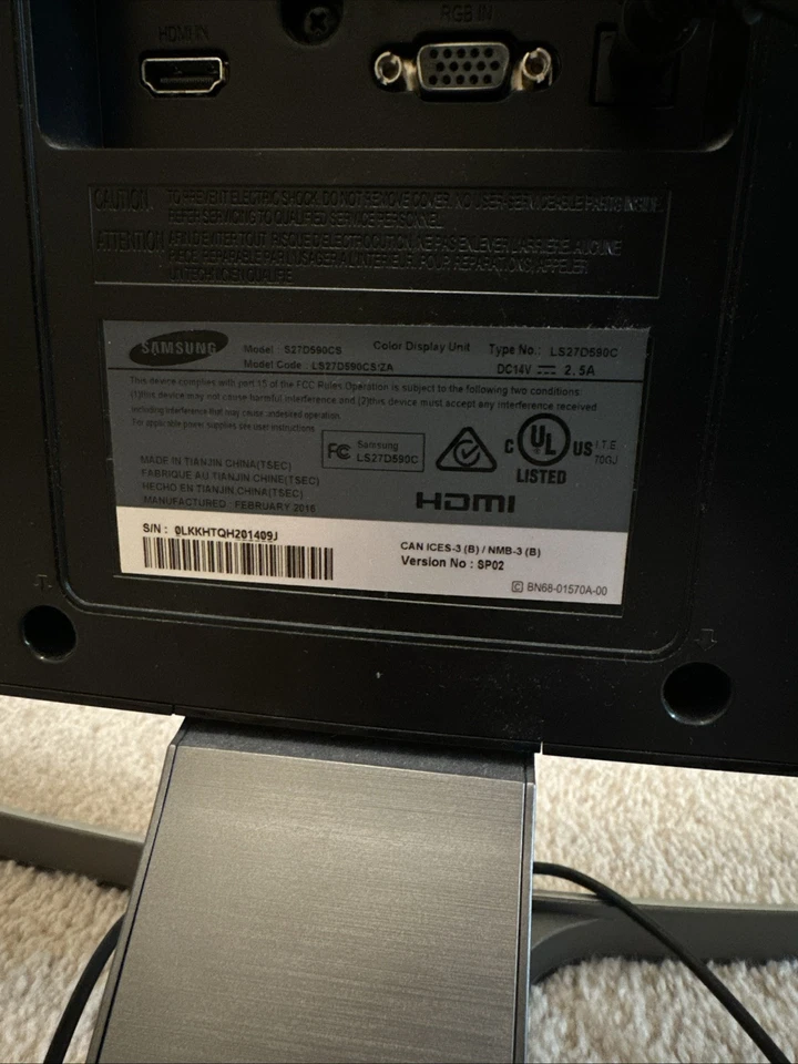 Samsung 27in Curved HD LED Monitor W/OEM Charger S27D590C - Image 4 of 4