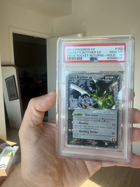 2004 POKEMON EX TEAM ROCKET RETURNS #102 ROCKET'S SCYTHER EX-HOLO PSA 10