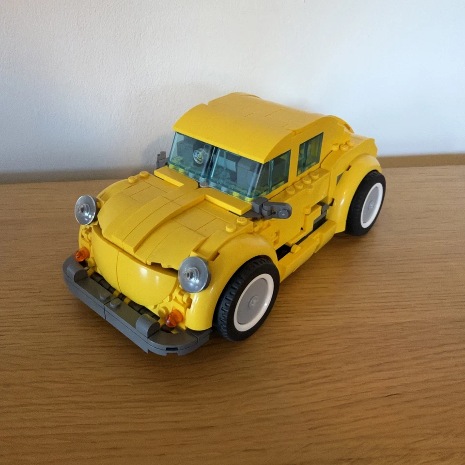 LEGO Icons 10338 Bumblebee, photo 3 of 5