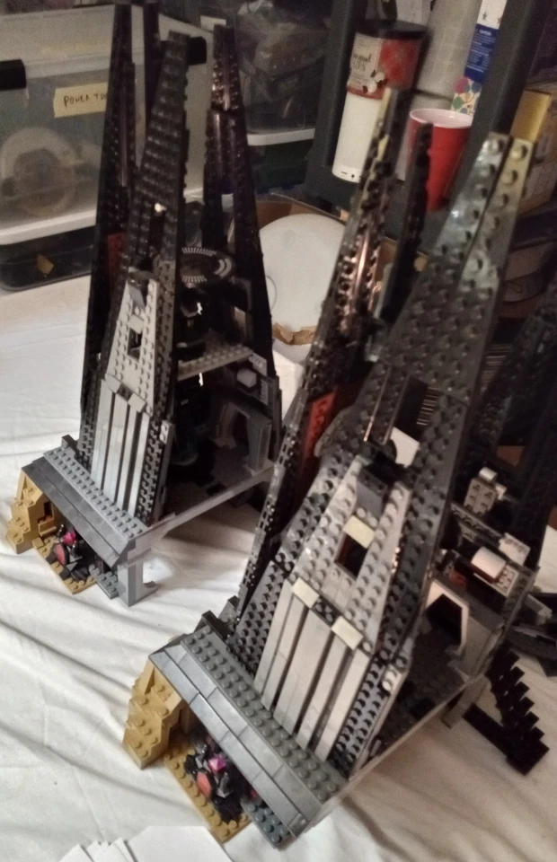 lot of 2 LEGO Star Wars 75251 Darth Vader’s CASTLE TOWER PARTS prob. incomplete - Image 2 of 4