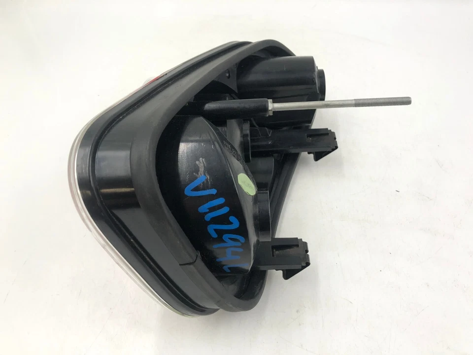 Luz trasera lateral para pasajeros Mini Cooper 2002-2008 OEM A01B46039 Foto 4 de 4