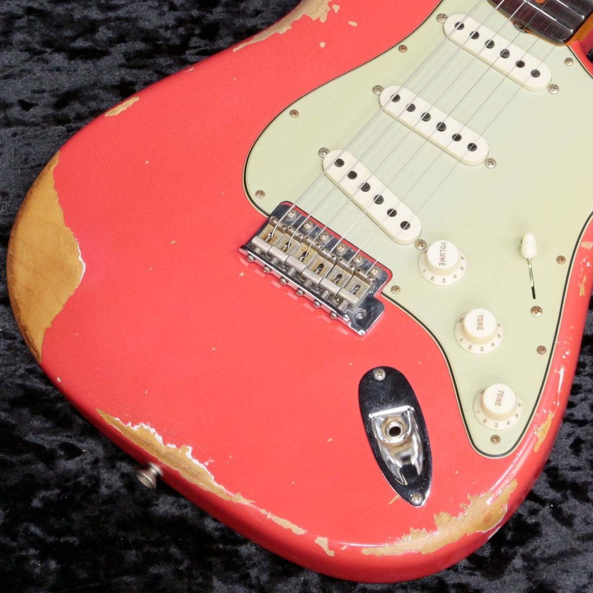 Fender Custom Shop 1960 Stratocaster Heavy Relic Aged Fiesta Red