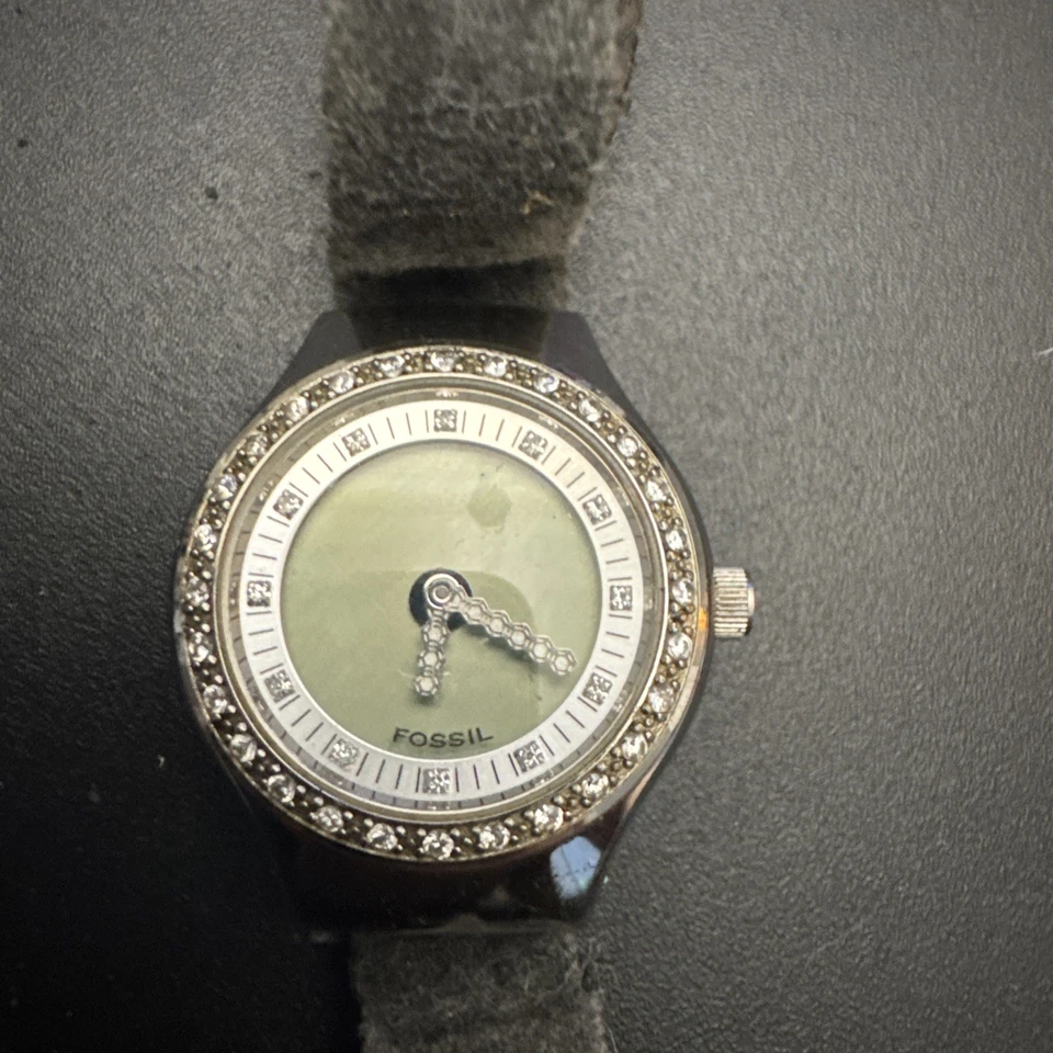 Fossil Quartz Watch Big Tic JR-7926 ladies Silver Steel For Parts Repair - Image 2 of 4
