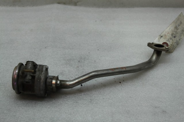 05 06 Toyota Tundra 25720-50010 Right Air Switching Valve W/ Tube