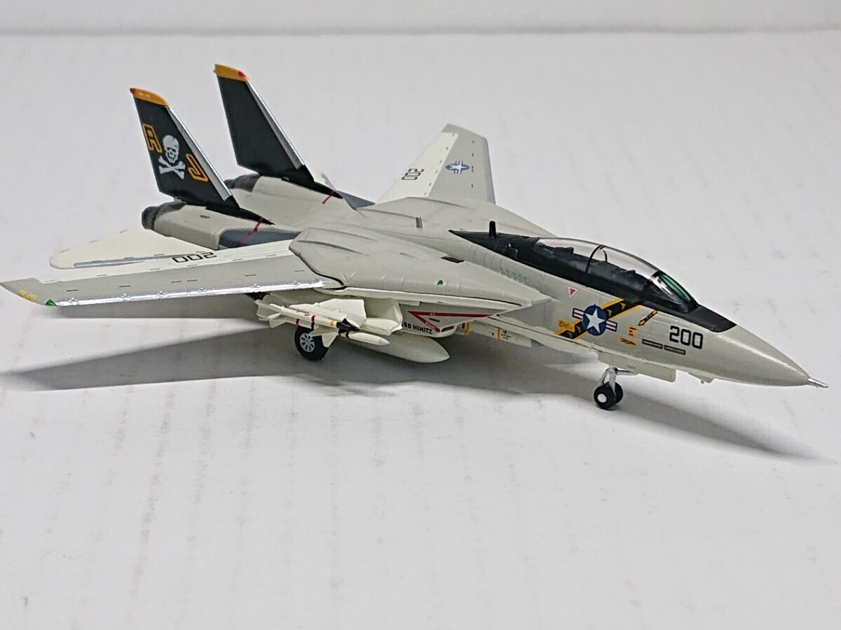 F② 1/72 F-14 TOMCAT\"JollyRogers\" HA5203 Amazon.com: NUOTIE US Navy F-14 Tomcat 1/72 Alloy Model VF