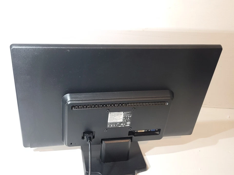 HP LV2311 MONITOR WIDE SCREEN 23" LED, LCD. TILT, BACKLIGHT, ANTI GLARE - Image 3 of 4