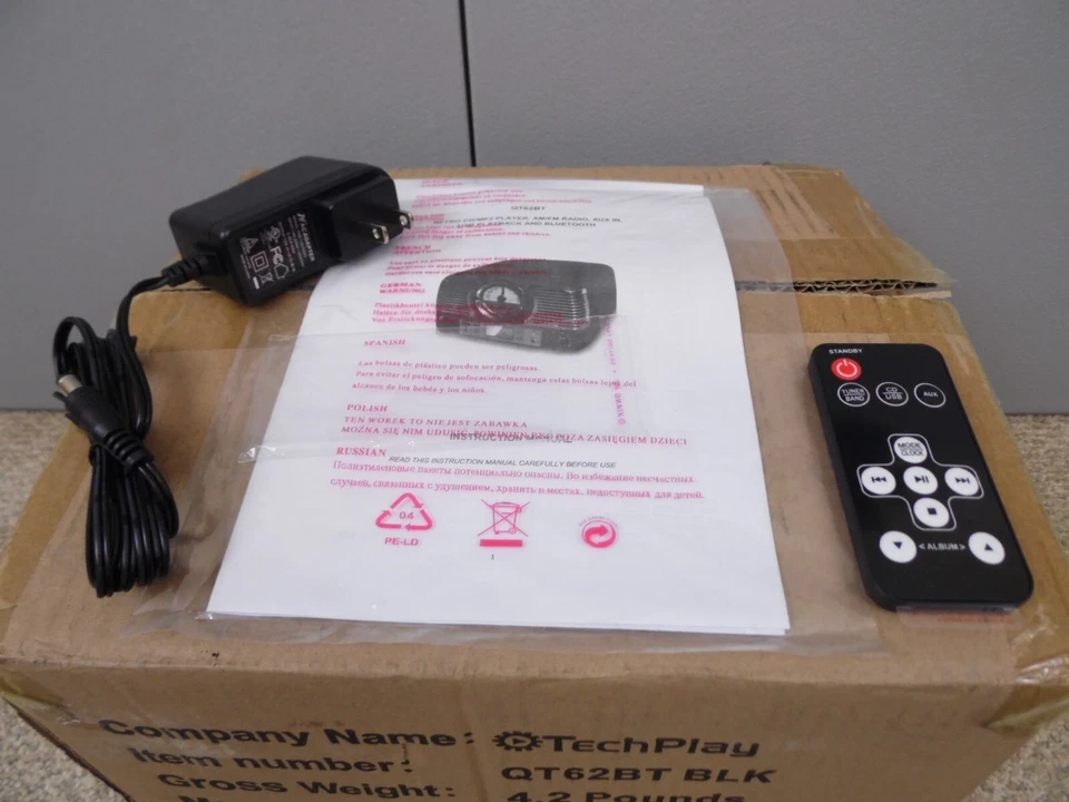 TECHPLAY QT62BT BK BLUETOOTH RETRO SHELF STEREO CD AM FM RADIO USB CLOCK BLACK - Image 3 of 4