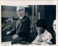 1970 Press Photo Liberty NY Arthur Goldberg & Rep Shirley Chisholm - ner9099