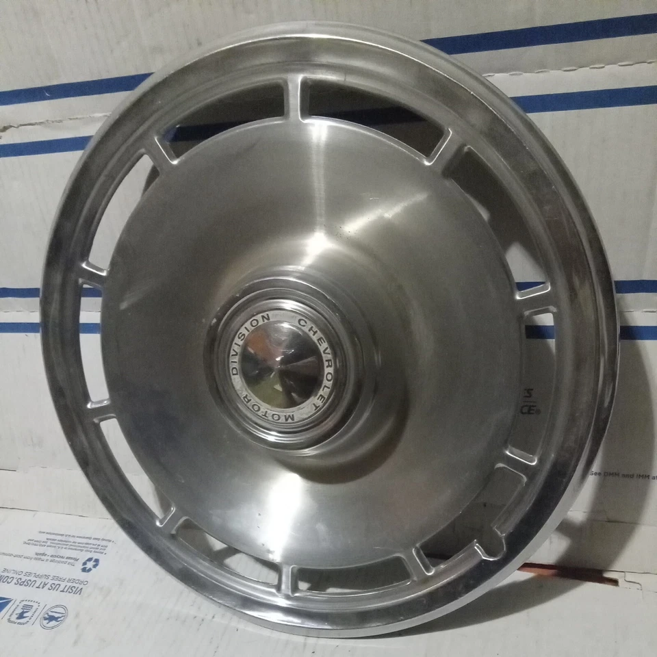 Chevrolet Chevelle 1971 1972 tapacubos de 14 pulgadas cubierta de rueda Foto 2 de 3