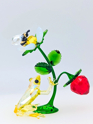 New 100% SWAROVSKI Crystal Idyllia Frog Bee and Strawberry