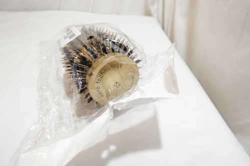 NANO TECHNOLOGY CERAMIC + IONIC 2" BARREL HAIR BRUSH - NEW # 53 - Picture 5 of 7