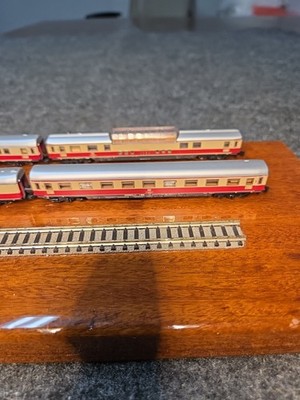 4) Marklin Z Mini Club Set Of Passenger Cars 8734/8735/8736/8738