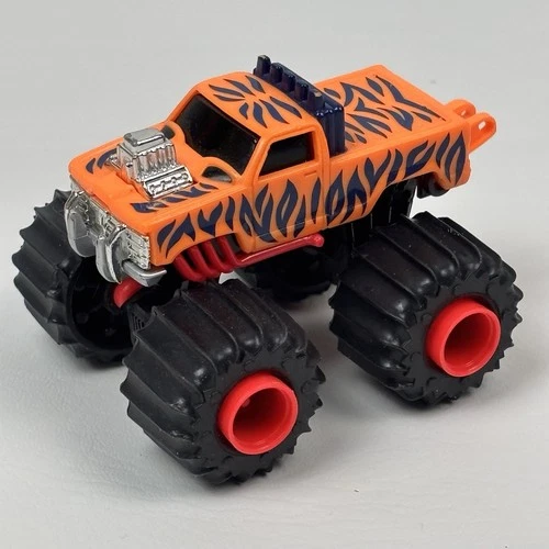 Vintage Mattel Hot Wheels Slash Cat ATTACK PACK Vehicle 1992