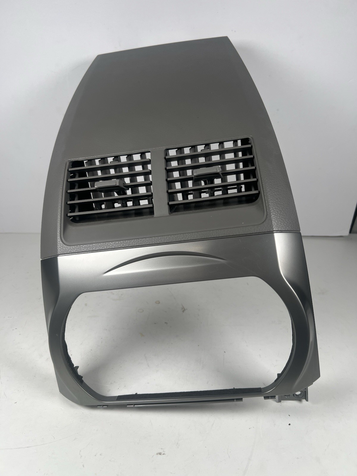 2002-2004 Nissan Altima GREY/SILVER Center Dash Radio Vent Trim Bezel Panel OEM