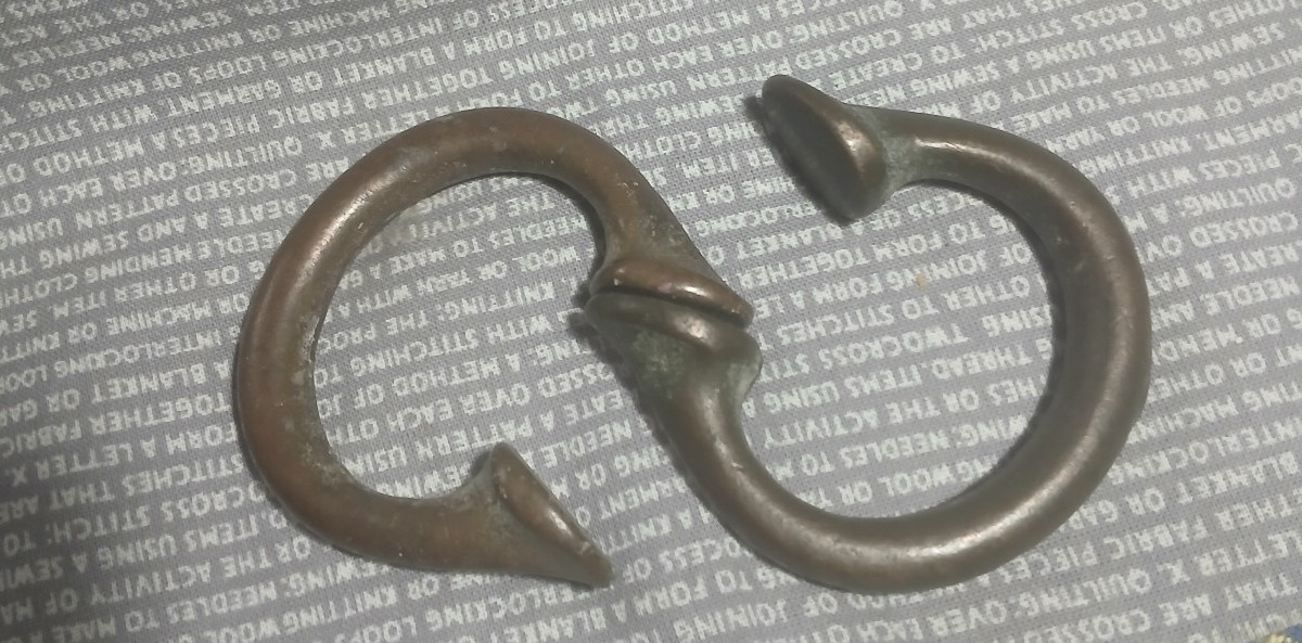 Genuine 19th / 20th Century West African Okpoho Manilla Currency Bangle Trade Me image 8