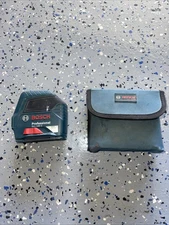 Bosch Professional GLL 100 G Cross-Line Self Leveling Green Laser Level w/ Case