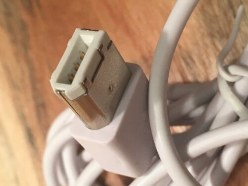 Apple iPod 30pin Charge Cable to FireWire - 第 1/9 張圖片