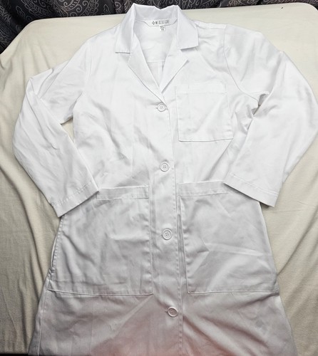 Med Couture Lab Coat Womens Size XS White Button 34in Length Pit To Pit 18in 