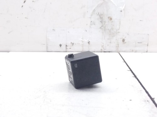 MERCEDES-BENZ CLK C208 Relais A0025421319 2.30 Petrol 142kw 2000 31640277