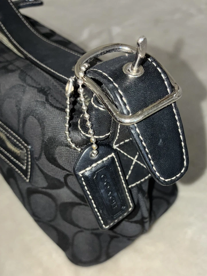 Coach Baguette Hobo Purse Jacquard Black Shoulder Bag Vintage Y2K # 6044 - Image 3 of 4