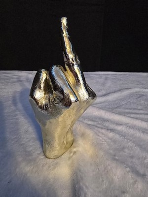 Golden Middle Finger Office / Home Decor Epoxy Strong And Great Stance