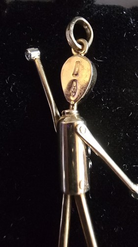 Statuina bastone articolato VINTAGE ORO 18k 9 DIAMANTI (3 bambini sul petto) - Foto 3 di 6
