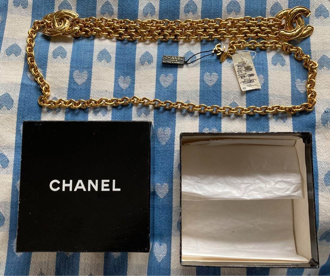 CHANEL CC LOGOS Triple Chain Belt Vintage Gold GP | eBay display picture 3