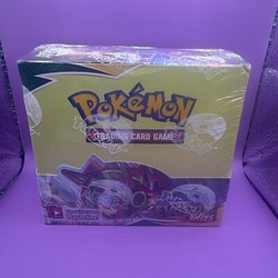 Evolving Skies Booster Box (36 Packs)