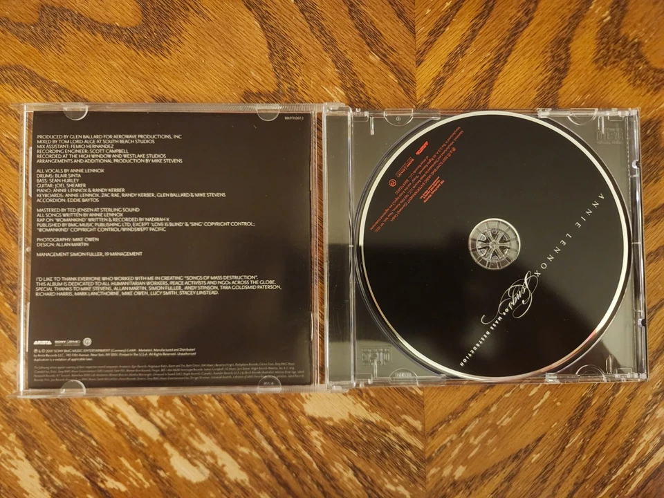 Альбом Annie Lennox Songs of Mass Destruction (CD) - Изображение 2 из 3