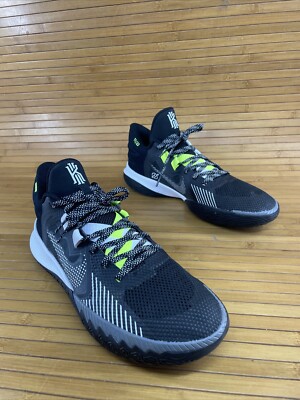 Nike Men's Kyrie Flytrap V Basketball Shoes, Black/White, 9.5 Medium US