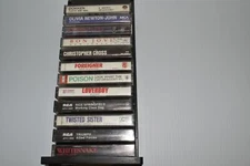 CASSETTE TAPES VINTAGE 80'S BON JOVI, FOREIGNER, POISON, LOVERBOY LOT  (SCP75)