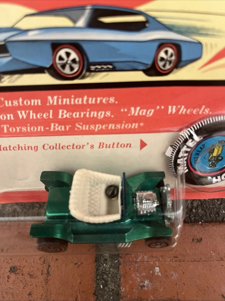 Hot Wheels Redline Hot Heap Green HIGH GRADE Card Unpunched BP Vintage MINTY!!! - Image 3 of 4