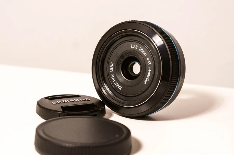 Samsung 20mm f/2.8 NX iFunction Pancake Lens - Image 4 of 4