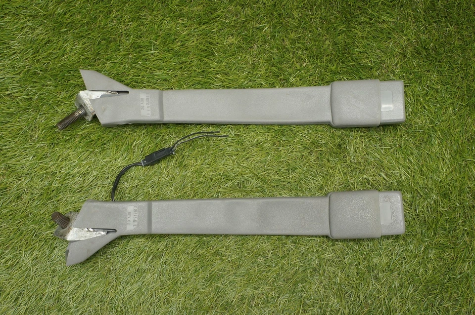 88-98 Chevy GMC OBS Cinturón de seguridad Hebilla Pestillo Par Gris Silverado Sierra Cubo Foto 3 de 4