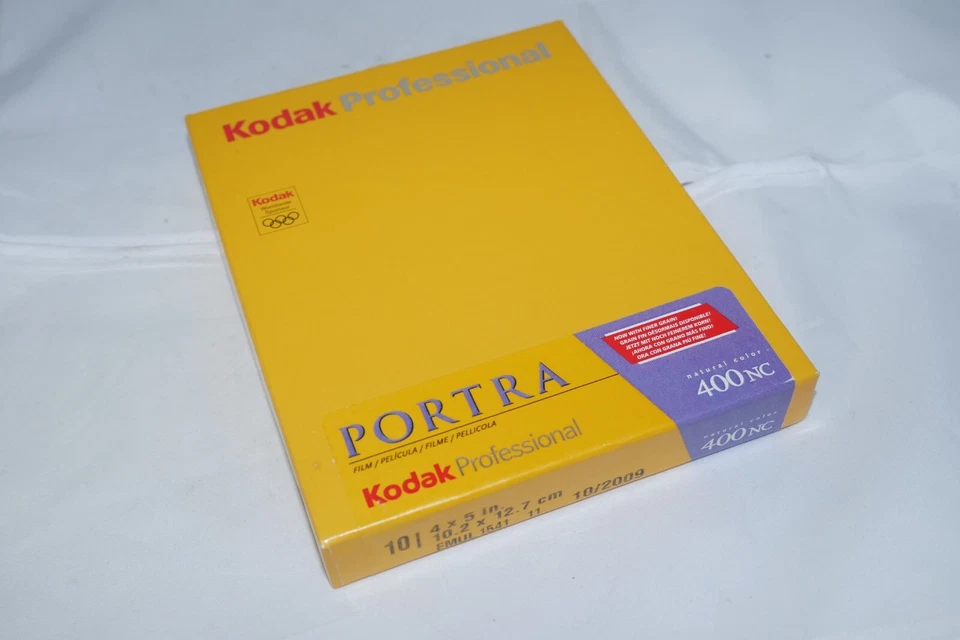Kodak 4x5"  Portra 400 NC Color Negative Film. 10 Sheets. Unopened. Dated 10/09 - Image 2 of 4