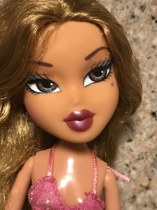 bratz class yasmin
