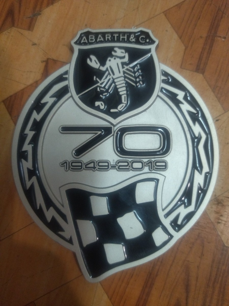 ABARTH LOGO IMPACT２ ホワイト Fiat Abarth Metal Domed Emblem Graphite White Carbon Black Logo